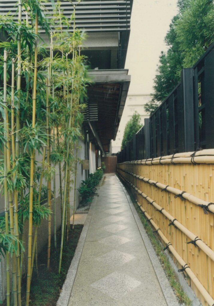 六盛西店　増改築工事